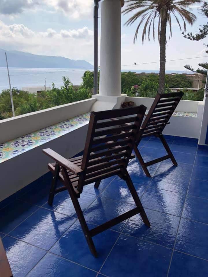 Villa Insolia Santa Marina Salina Cameră foto